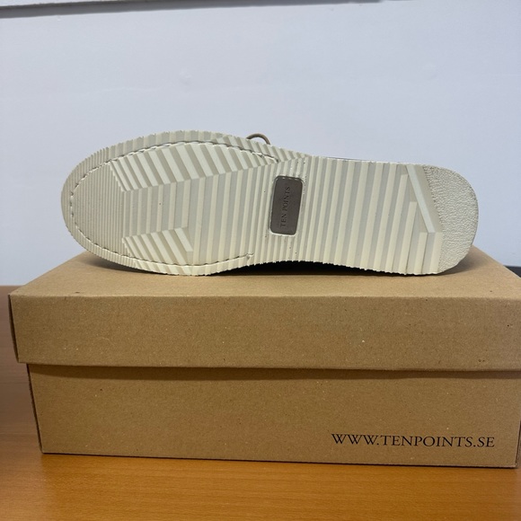 New Ten Points Douglas Moccasins -Size 43 - Picture 2 of 2